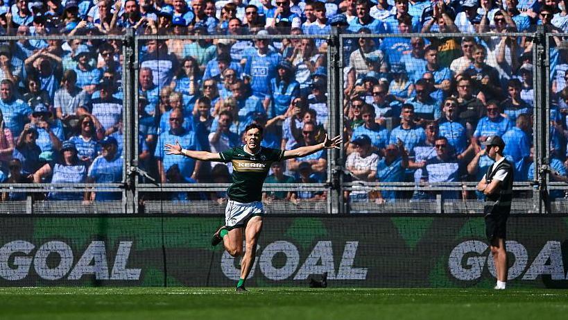 David Clifford celebrates his early goal