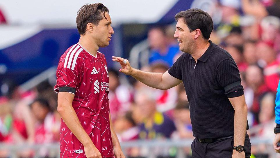 Federico Chiesa and Andoni Iraola