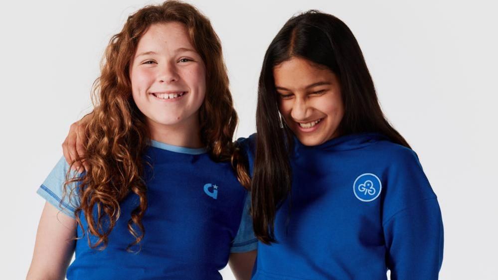Girlguiding unveils first major uniform redesign since 1990 Girlguiding unveils first major uniform redesign since 1990