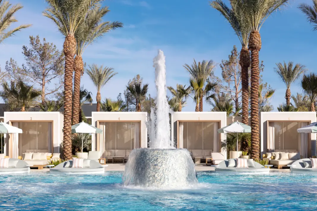 10 Affordable Las Vegas Resorts That Feel Far More Expensive Than They Are 10 Affordable Las Vegas Resorts That Feel Far More Expensive Than They Are