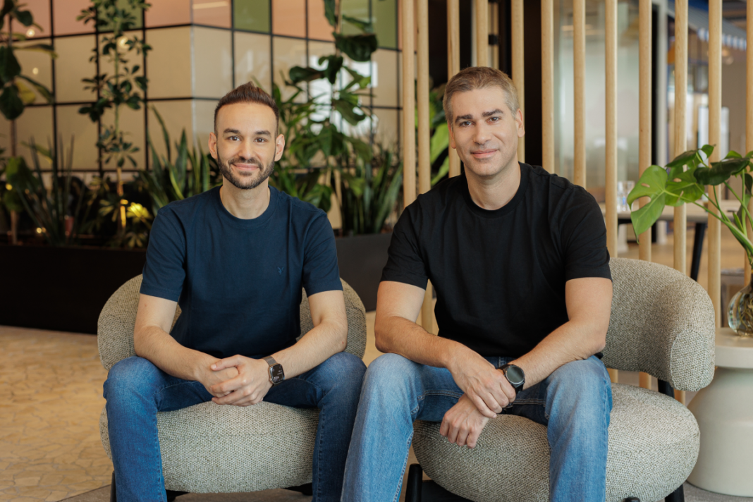 Backed by $60M in funding, Oak steps out of stealth to fix the identity mess that AI agents are making worse Backed by $60M in funding, Oak steps out of stealth to fix the identity mess that AI agents are making worse