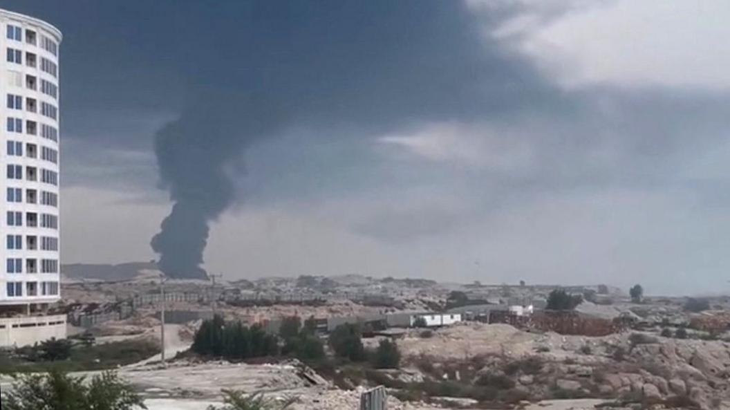 US launches ‘heavy’ strikes on Iran after attempted attack on American troops US launches ‘heavy’ strikes on Iran after attempted attack on American troops