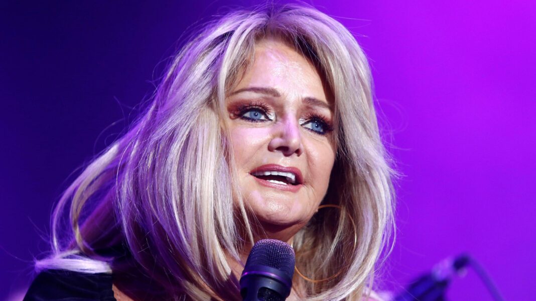 Powerhouse singer Bonnie Tyler dies aged 75 Powerhouse singer Bonnie Tyler dies aged 75