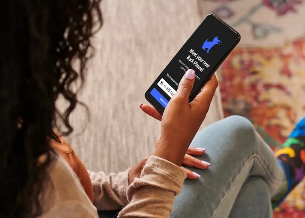 Parents want safer phones for kids. These companies are answering the call. Parents want safer phones for kids. These companies are answering the call.