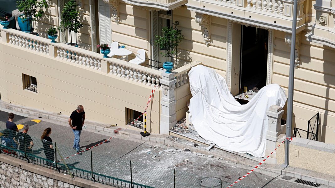 Arrest warrant issued for suspect in Monaco parcel bombing Arrest warrant issued for suspect in Monaco parcel bombing