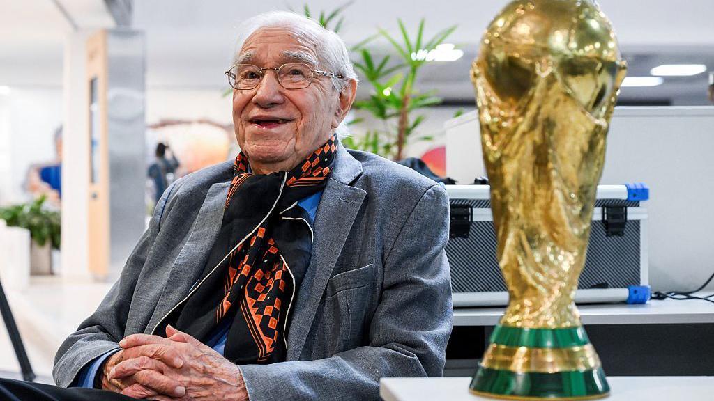 Since Sweden 1958, Macaya has never missed an edition of the men's World Cup