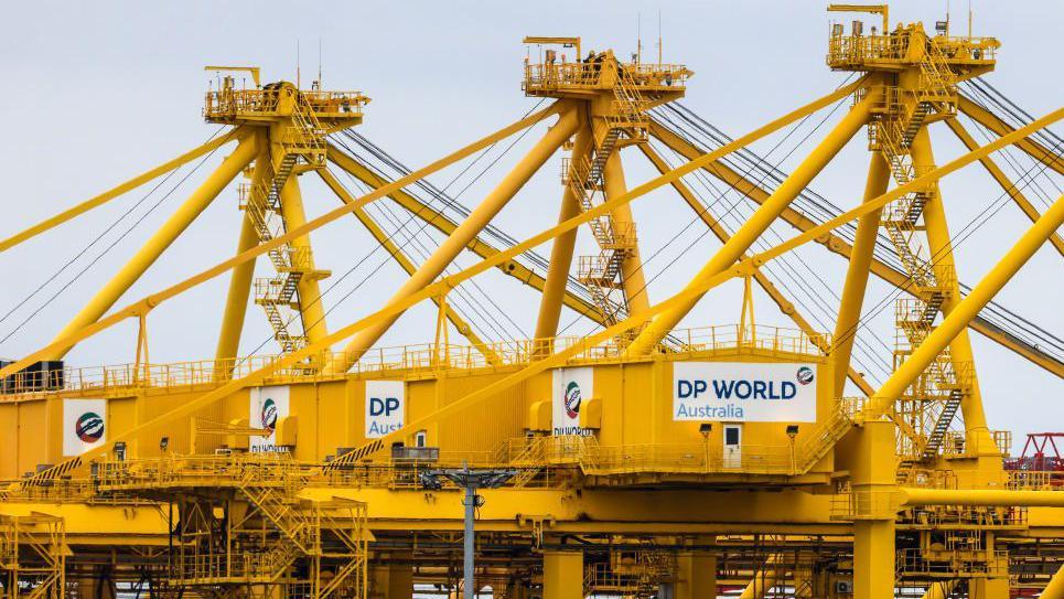 Australia dock workers call for 28-hour week in AI talks Australia dock workers call for 28-hour week in AI talks