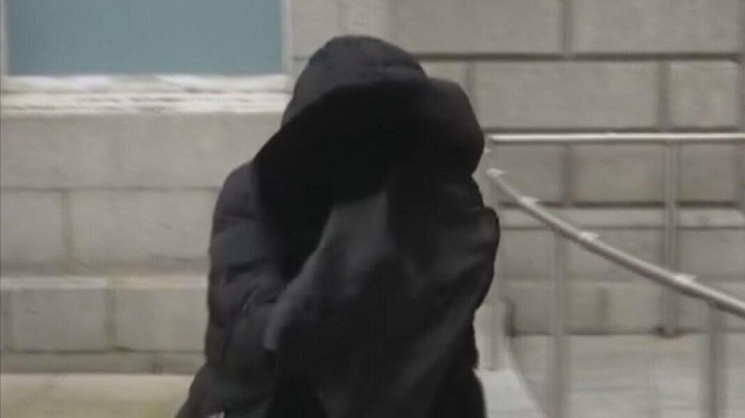 Woman accused of using hairdryer to kill her baby daughter Woman accused of using hairdryer to kill her baby daughter
