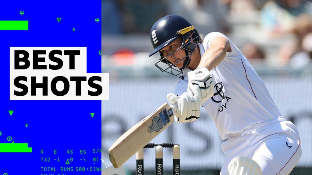 Jones shows fight with half-century before falling just before lunch Jones shows fight with half-century before falling just before lunch
