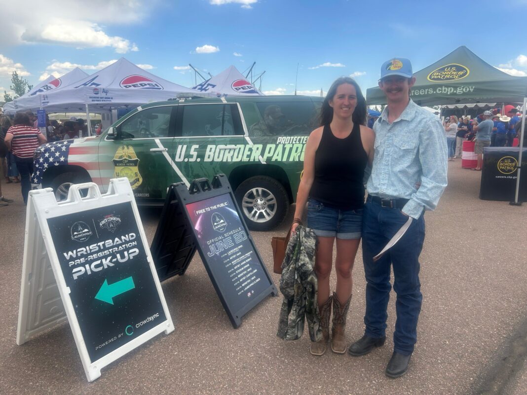Cowboys, fighter jets and US Border Patrol – inside Trump’s big recruitment drive Cowboys, fighter jets and US Border Patrol – inside Trump’s big recruitment drive