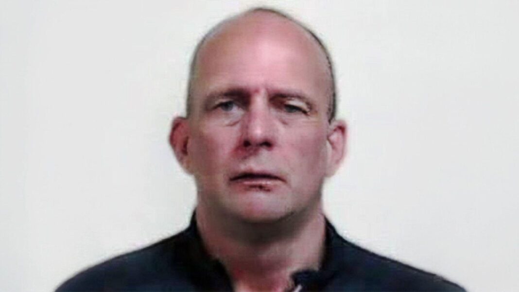 Four councillors quit after vote for rapist taxi driver to keep operator licence Four councillors quit after vote for rapist taxi driver to keep operator licence