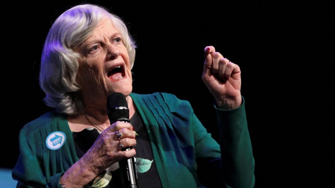 Anton du Beke ‘devastated’ over Ann Widdecombe death as politicians share shock at murder probe Anton du Beke ‘devastated’ over Ann Widdecombe death as politicians share shock at murder probe