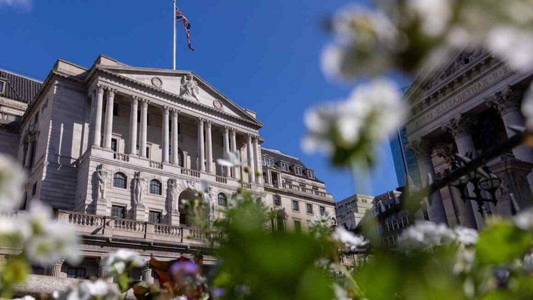 BoE expected to ‘talk tough’ but leave rates on hold BoE expected to ‘talk tough’ but leave rates on hold