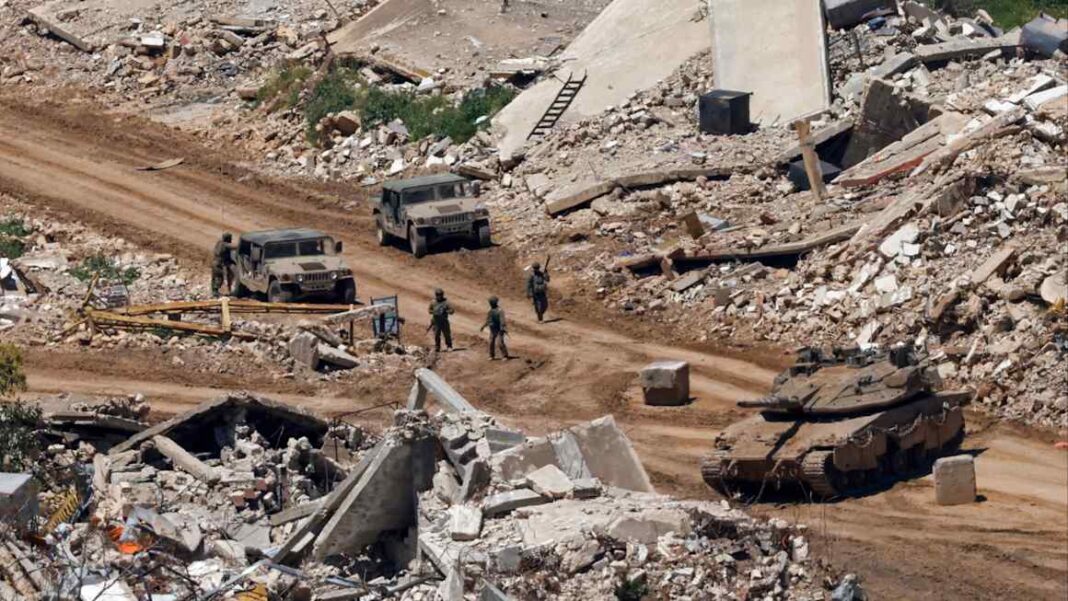 US sends team to Beirut to shore up Israel-Hizbollah ceasefire US sends team to Beirut to shore up Israel-Hizbollah ceasefire