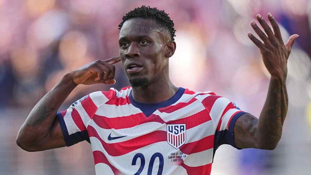 Fifa reverses suspension of star US striker after call from Trump Fifa reverses suspension of star US striker after call from Trump