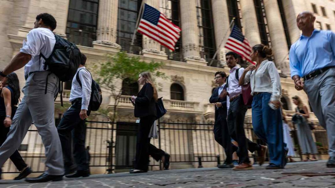 Leopold Aschenbrenner vows to ‘fight another day’ after fund plunges 67% in July Leopold Aschenbrenner vows to ‘fight another day’ after fund plunges 67% in July
