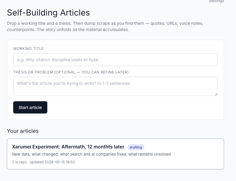 Living Draft app showing a working title and problem statement