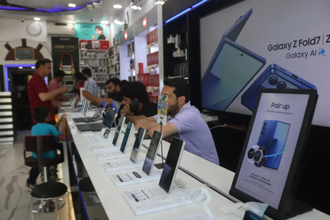 AI-driven memory crunch jolts India’s smartphone market AI-driven memory crunch jolts India’s smartphone market