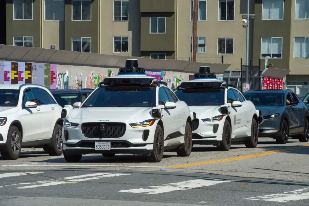 San Francisco mayor pushes for tougher rules after the Waymo traffic fiasco San Francisco mayor pushes for tougher rules after the Waymo traffic fiasco