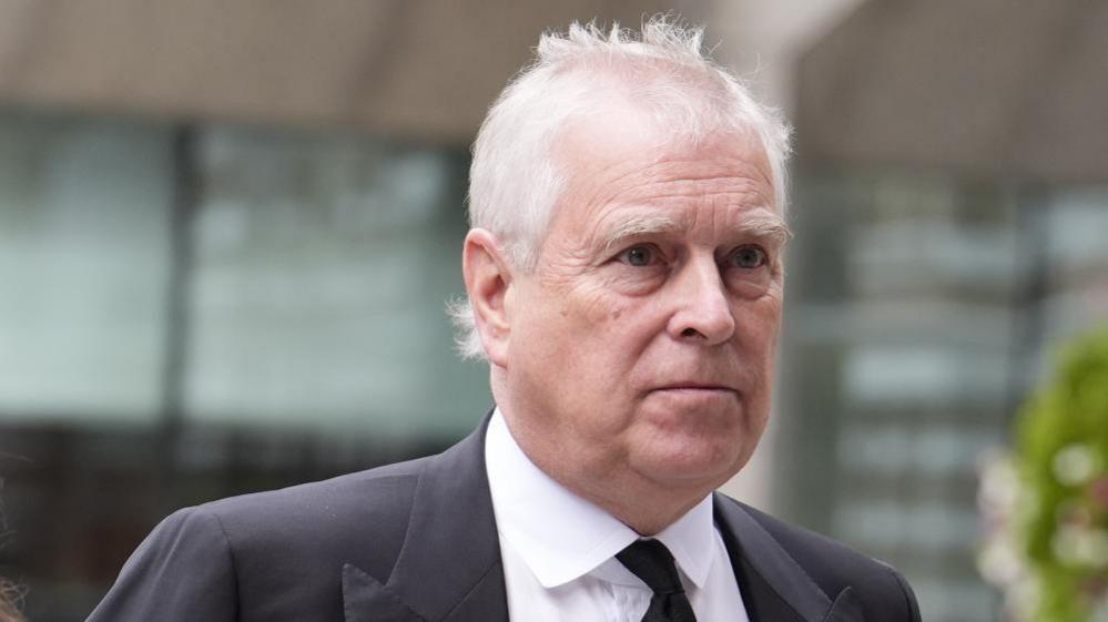 Andrew chased by alleged stalker near Sandringham home, court hears Andrew chased by alleged stalker near Sandringham home, court hears