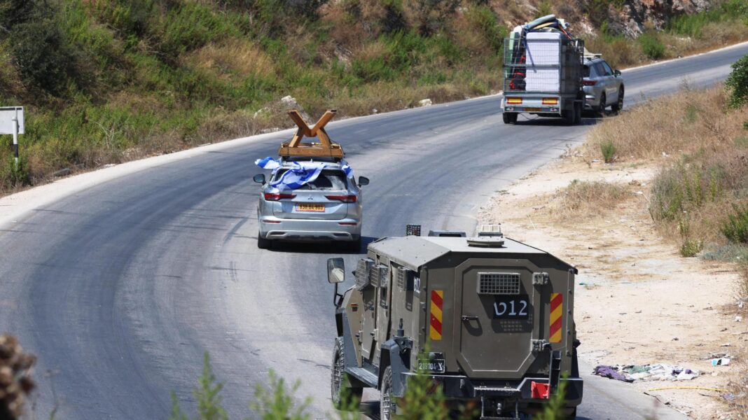 Israeli settlers return to Kadim in West Bank two decades after it was evacuated Israeli settlers return to Kadim in West Bank two decades after it was evacuated
