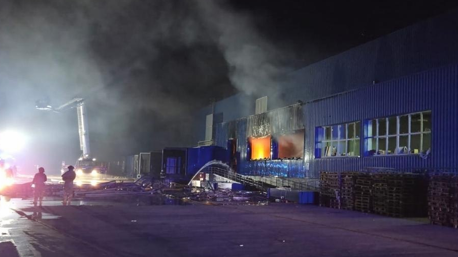 Ukraine says major Russian oil refinery and airfield hit, as Moscow reports eight deaths Ukraine says major Russian oil refinery and airfield hit, as Moscow reports eight deaths