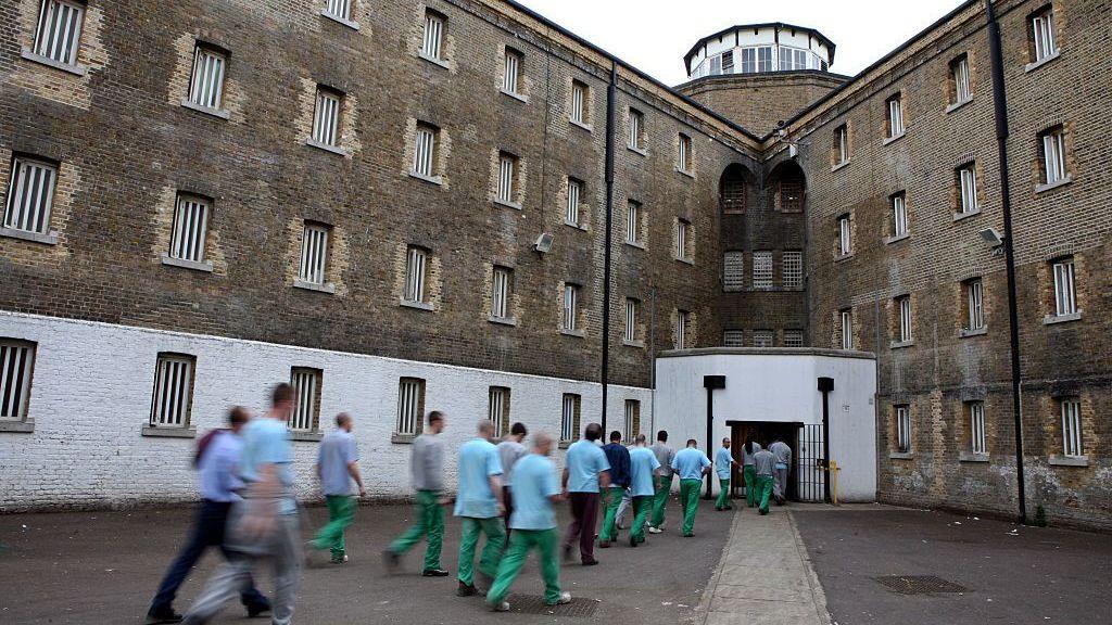 Prisoners freed early are returning to jail at rapid rate, governors tell BBC Prisoners freed early are returning to jail at rapid rate, governors tell BBC