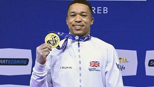 GB’s Fraser wins European gold and bronze GB’s Fraser wins European gold and bronze