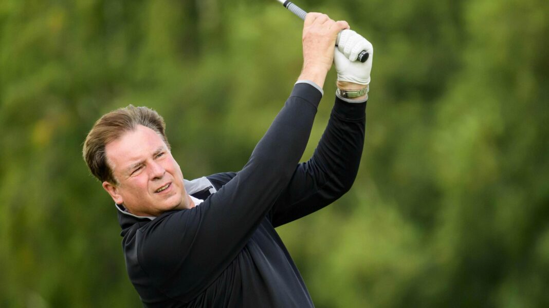 One in 322 billion – club golfer defies birdie odds One in 322 billion – club golfer defies birdie odds