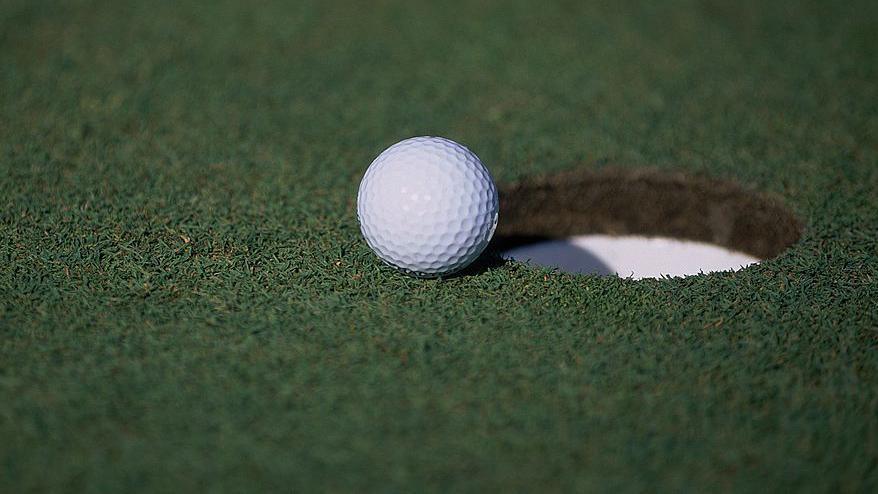 Golfer admits ‘stupidity’ after faking hole-in-one Golfer admits ‘stupidity’ after faking hole-in-one