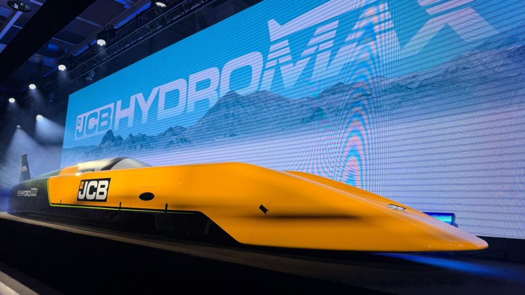 British driver who broke sound barrier sets new speed record British driver who broke sound barrier sets new speed record
