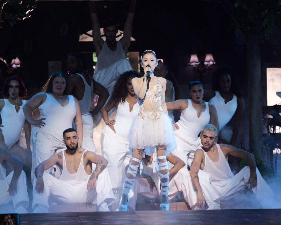 Ariana Grande leaves problems at home as her tour hits the UK Ariana Grande leaves problems at home as her tour hits the UK