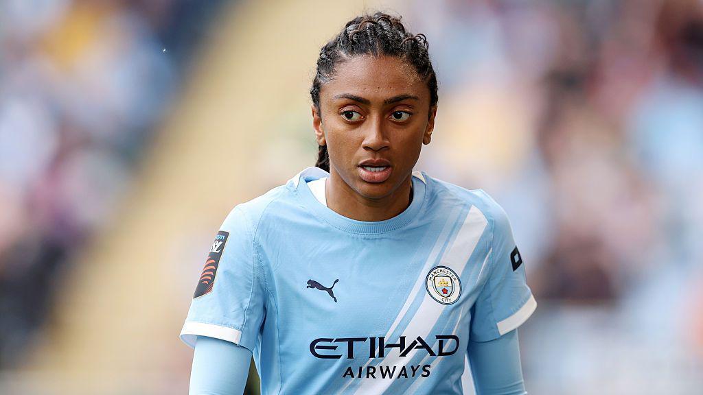 Kerolin playing for Manchester City
