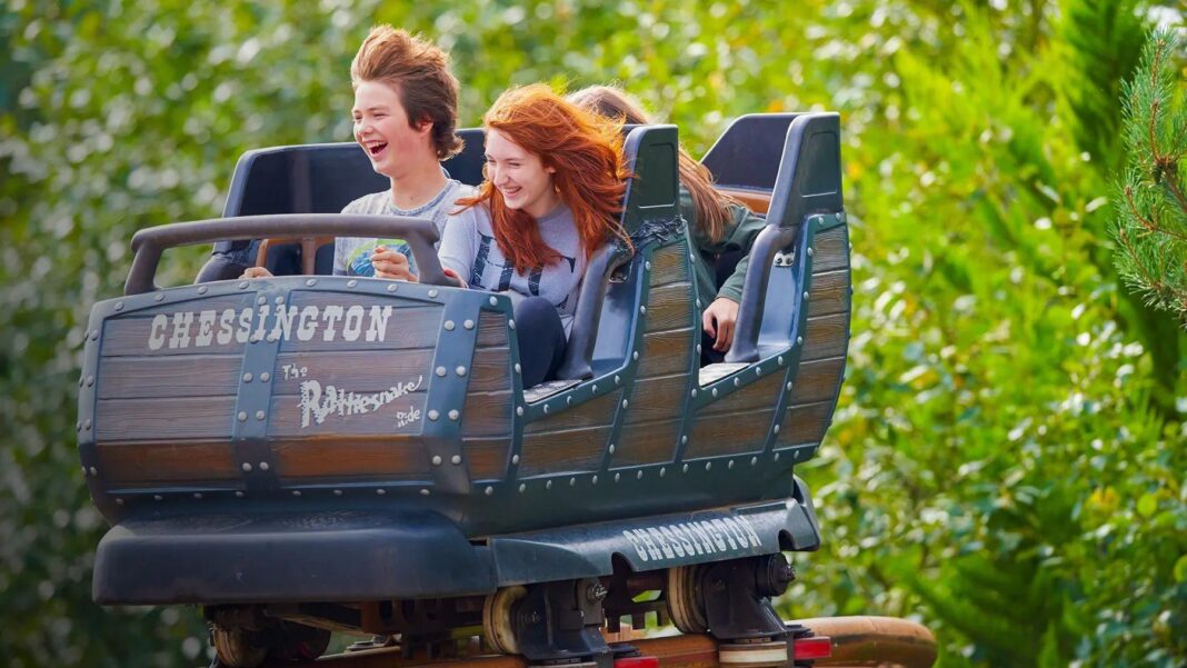 Water outage forces Chessington theme park to close Water outage forces Chessington theme park to close