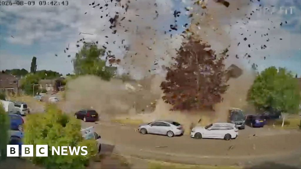Watch: Bungalow destroyed in explosion captured on camera Watch: Bungalow destroyed in explosion captured on camera