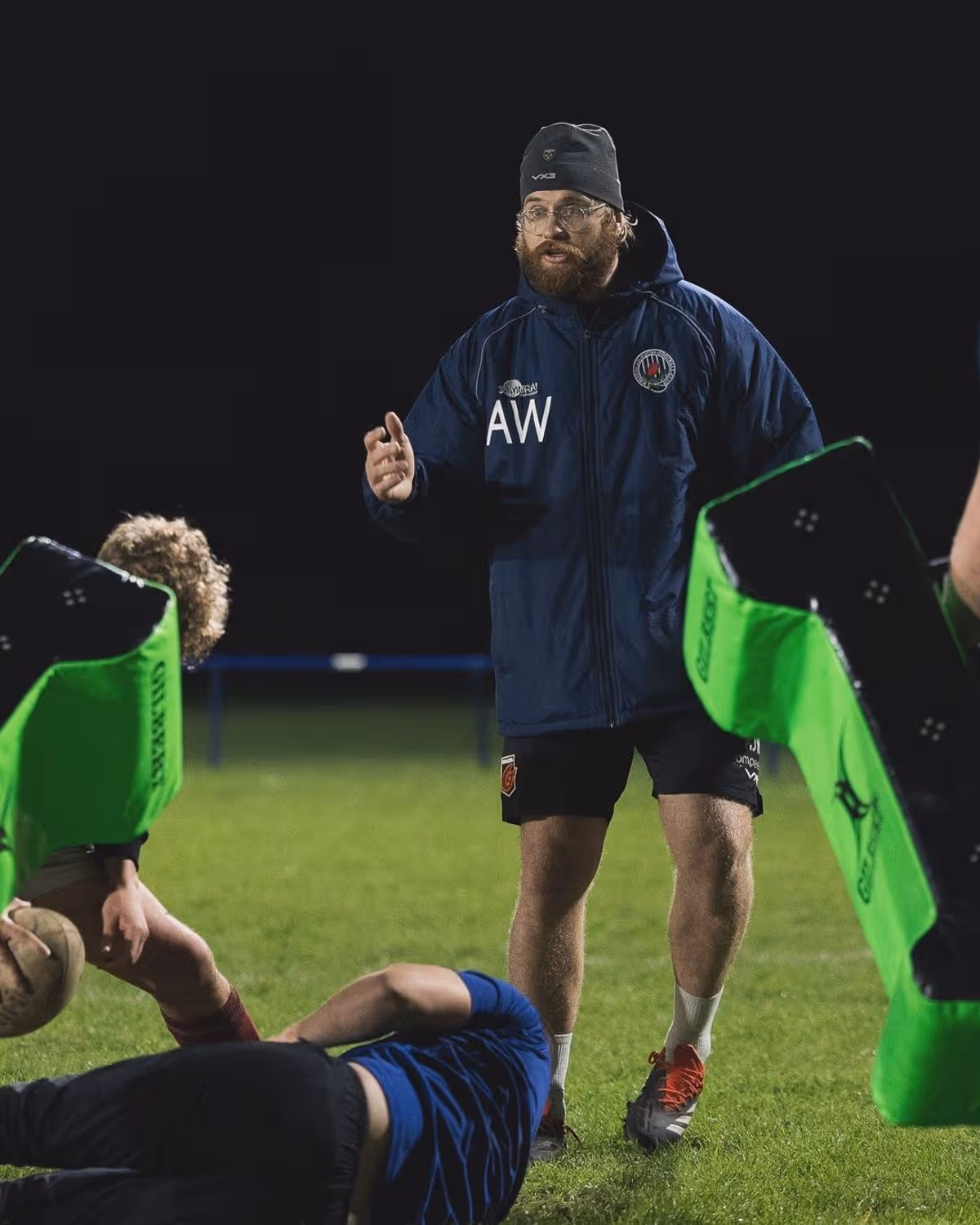 Aaron Wainwright coaching the Whiteheads RFC team
