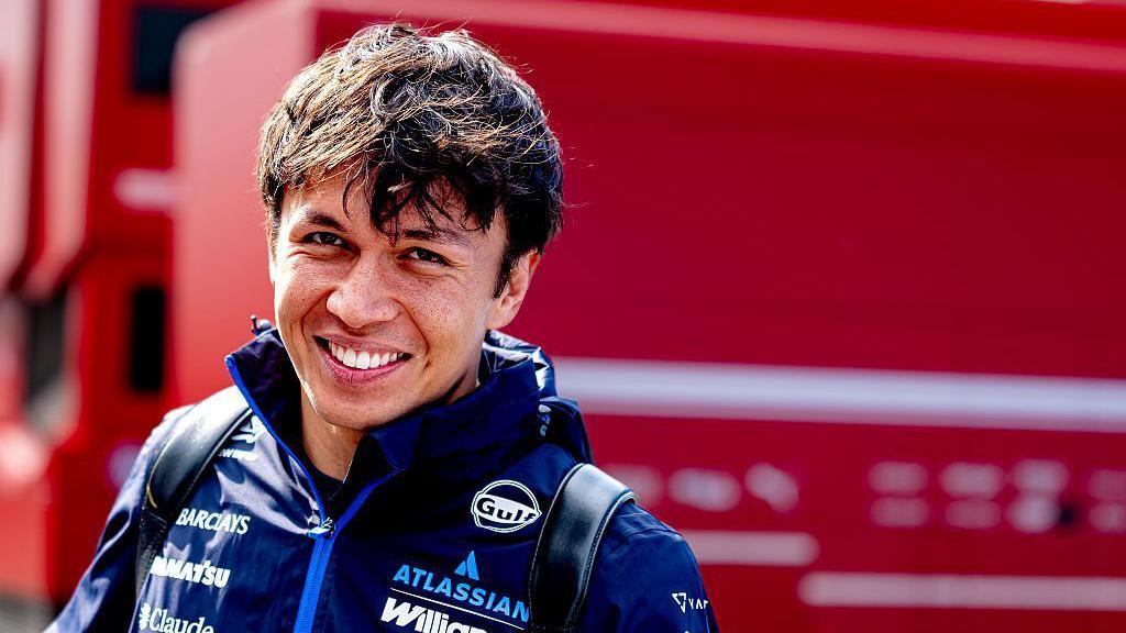 Albon to stay with Williams for 2027 season Albon to stay with Williams for 2027 season
