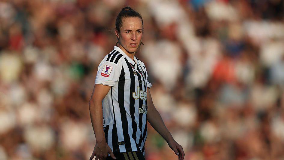 Lia Walti playing for Juventus
