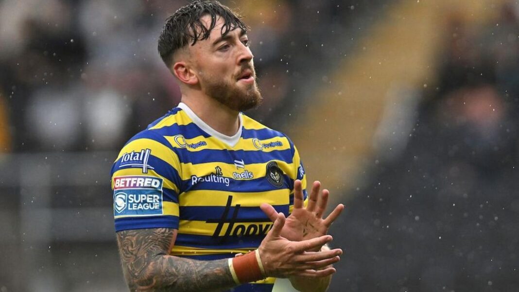 Warrington retain top-two hopes with win at Hull FC Warrington retain top-two hopes with win at Hull FC