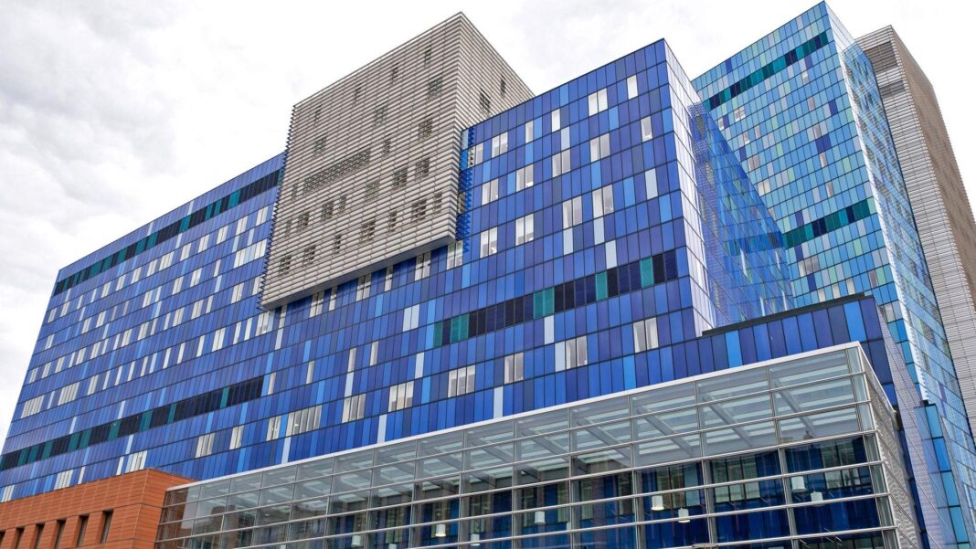 Baby died after hospital monitor volume was too low Baby died after hospital monitor volume was too low