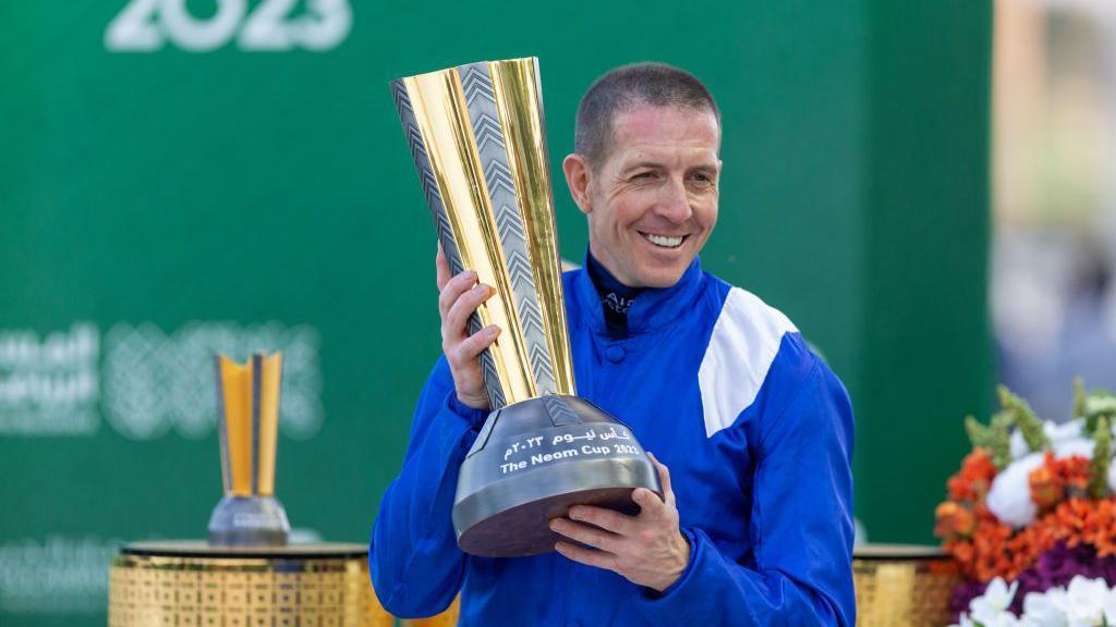 Ex-champion jockey Crowley retires 10 months after fall Ex-champion jockey Crowley retires 10 months after fall