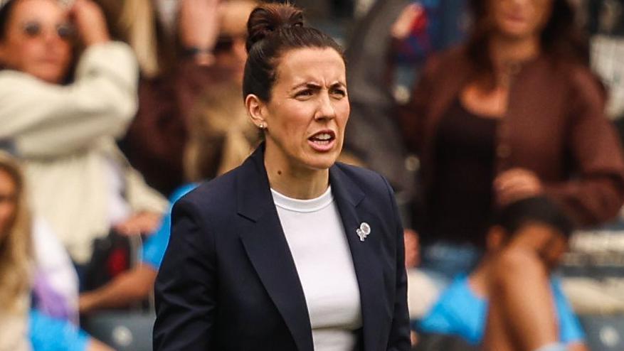 Rangers women head coach Leanne Crichton