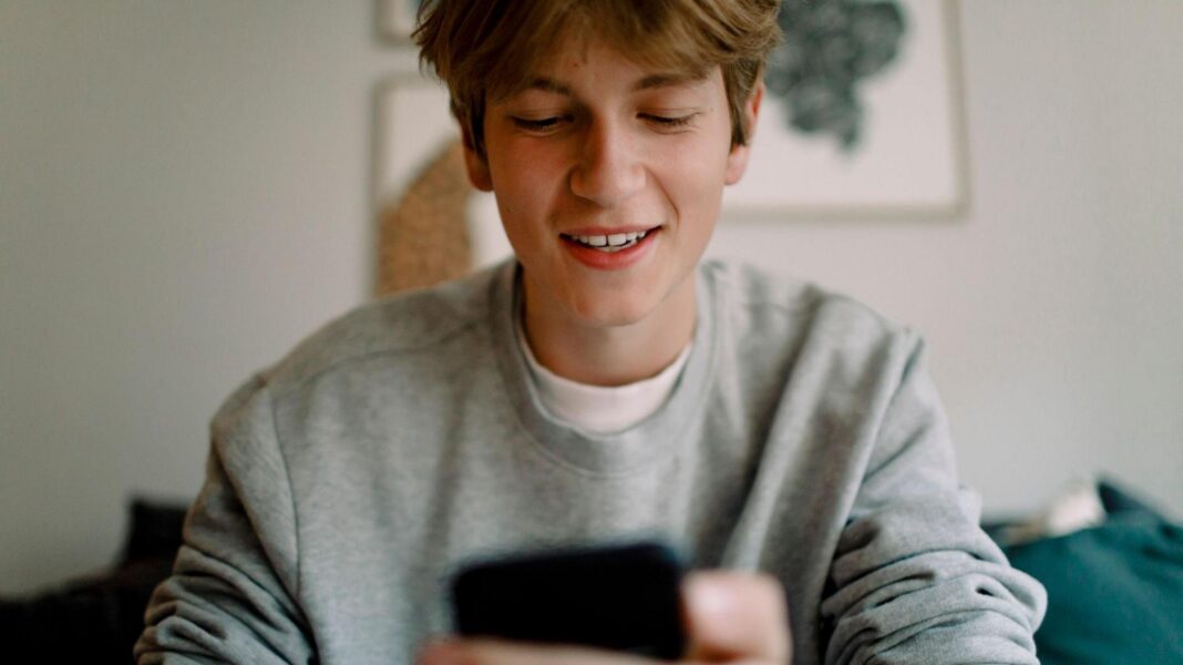 Students wait for GCSE and BTec grades as app launches for 750 schools in England Students wait for GCSE and BTec grades as app launches for 750 schools in England