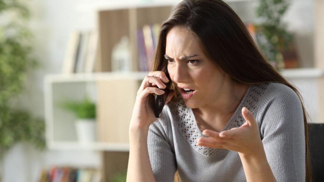 France bans unsolicited telemarketing calls France bans unsolicited telemarketing calls