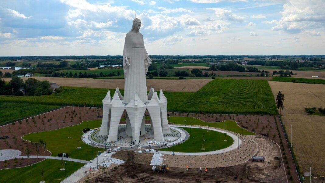 Europe’s tallest Virgin Mary statue unveiled in rural Poland Europe’s tallest Virgin Mary statue unveiled in rural Poland