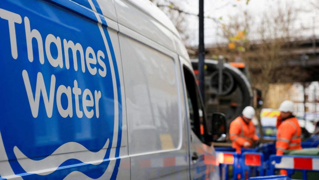 Thames Water gave finance boss a £1m signing-on fee Thames Water gave finance boss a £1m signing-on fee