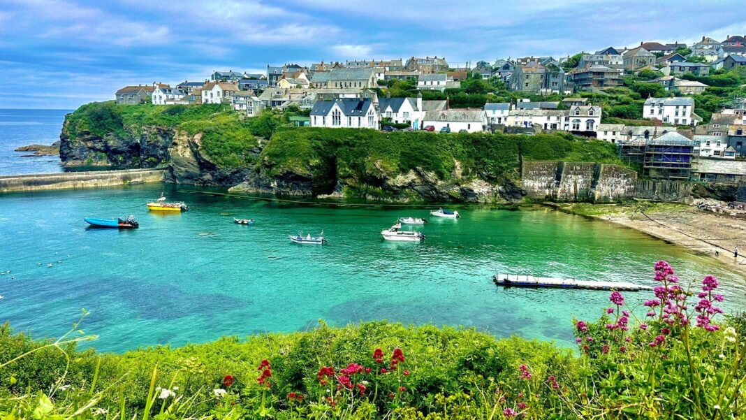 The ‘education gap’ hiding behind picture-perfect Cornwall and Devon The ‘education gap’ hiding behind picture-perfect Cornwall and Devon