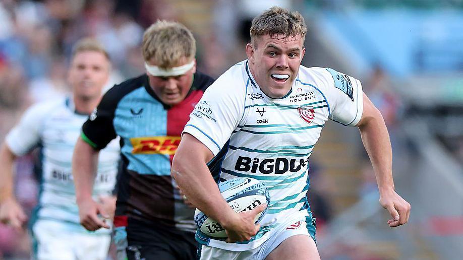 Singleton nearing end of rehab but leaves Gloucester Singleton nearing end of rehab but leaves Gloucester