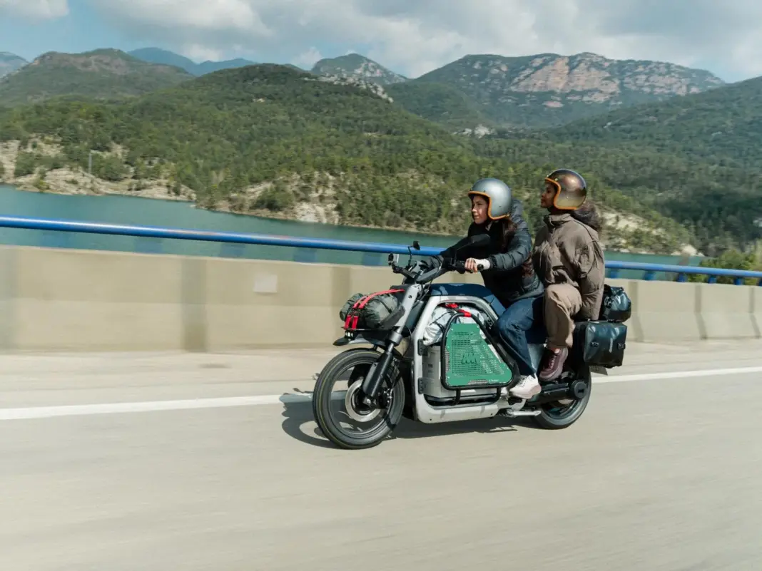 As electric two-wheelers gain a foothold, Belgian startup Any bets on cargo space As electric two-wheelers gain a foothold, Belgian startup Any bets on cargo space