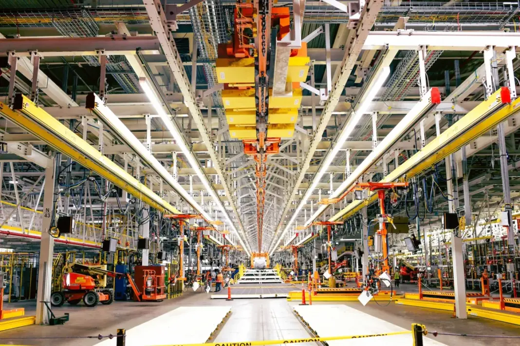 Ford on track to complete $2B factory overhaul for Fathom EV truck Ford on track to complete $2B factory overhaul for Fathom EV truck
